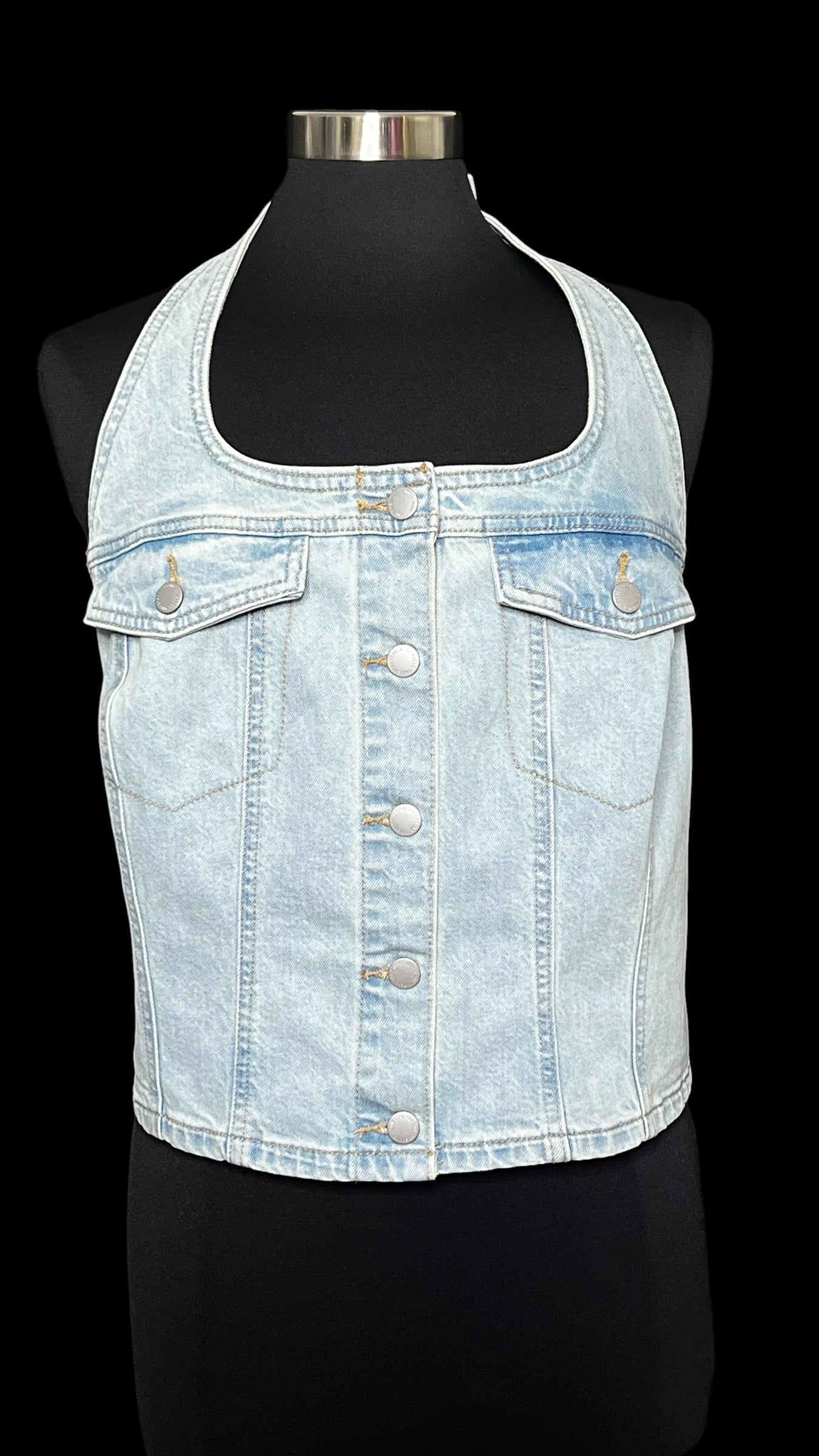 08.27 Tops NWT U. Threads Halter Denim (XXL) Fits (XL/1X) Cvy