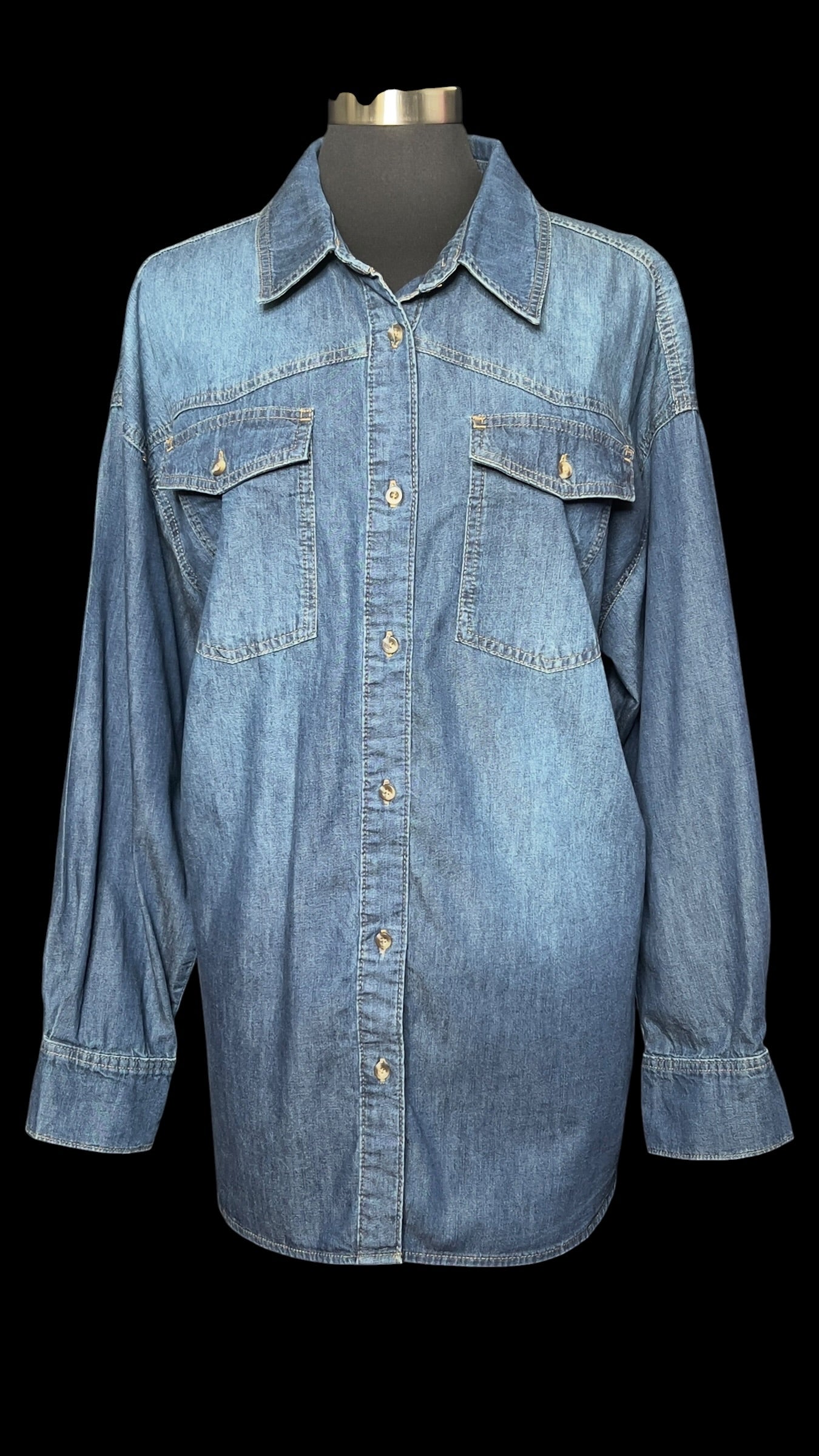 10.15 Tops NWOT Sofia Denim (XL)