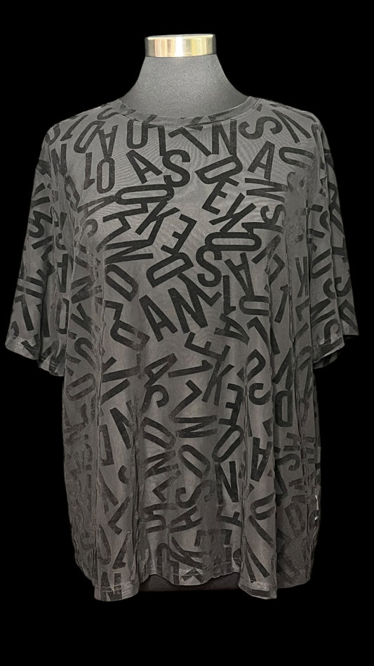 06.24 Tops NWT Blk Sheer Burnout Letters (XXL) Fits (XL)