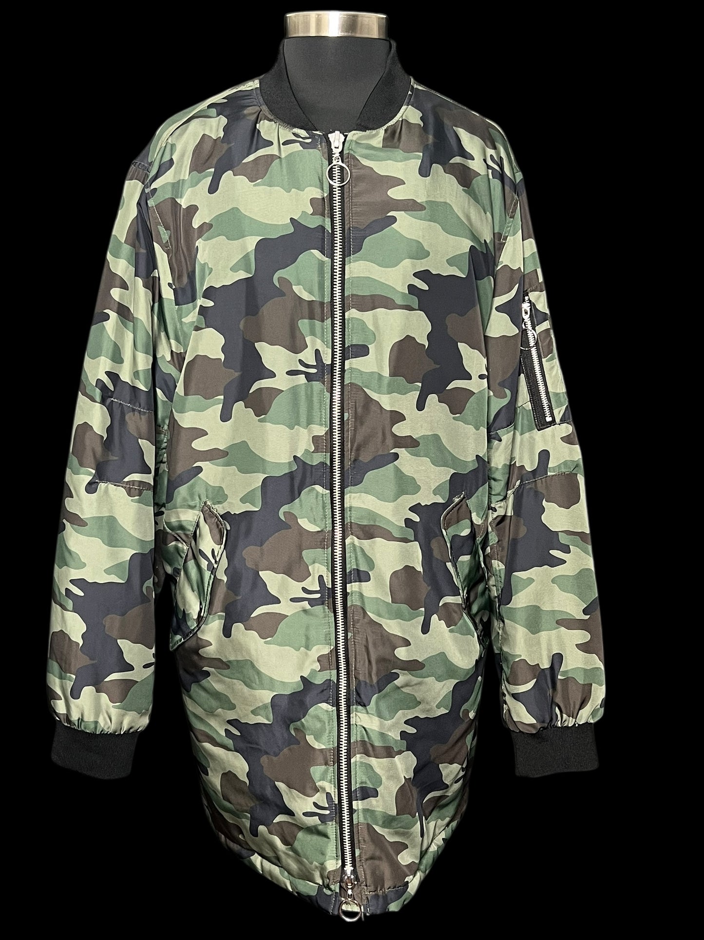 10.17 Coats Forever 21 MEN Camo (XL) Fits (L/XL)