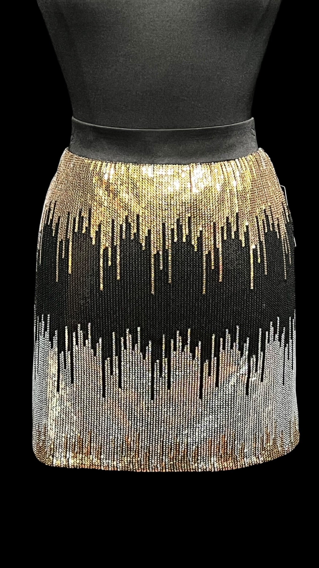 11.24 Skirts NWT Bisou Bisou Gld/Blk/Slvr Sequin Mini (L) Fits (8) Slim