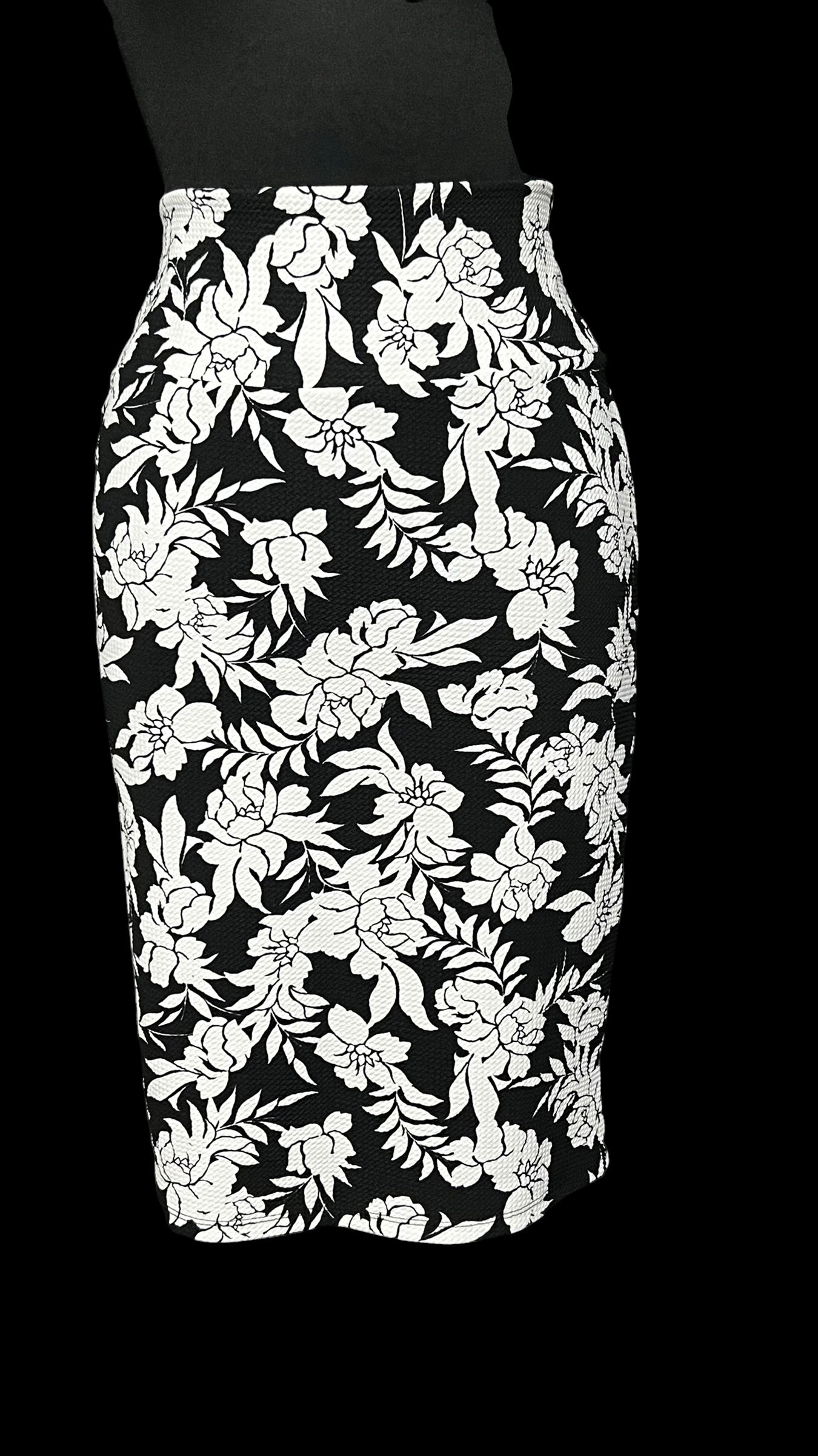 07.27 Skirts L. Roe Blk/Wht Floral (XL) Fits (L)