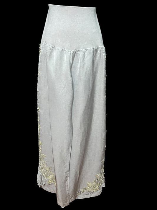 07.24 Pants NWOT Maurizio Gray w/Gold Lace Applique (L) Fits (M/8)