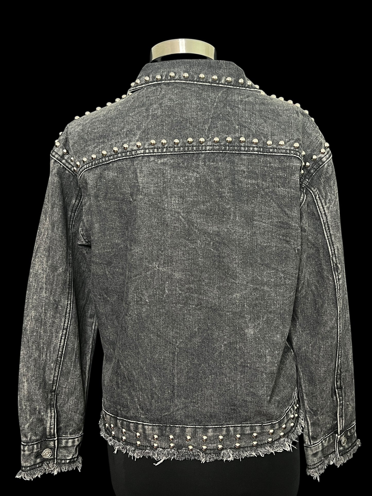08.16 Jackets Black Wash Studded Denim (M) Fits (8/10)