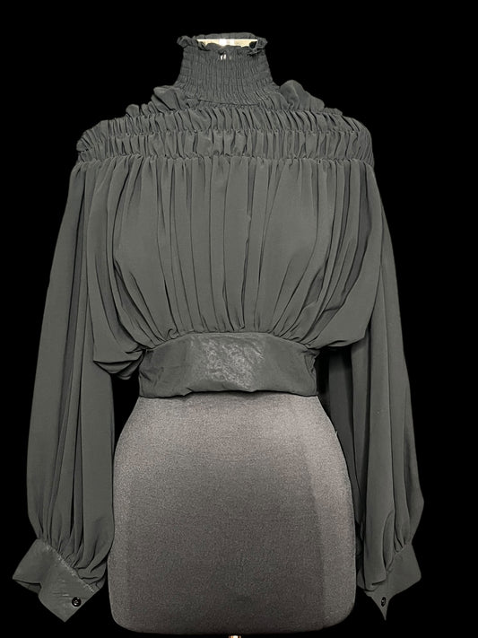 01.10 Blouses NWT Beulah Blk Cropped Sheer (M/8)