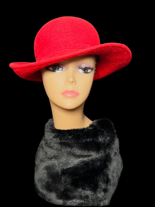 01.10 Hats Kashmin Red Cashmere/Wool (S)