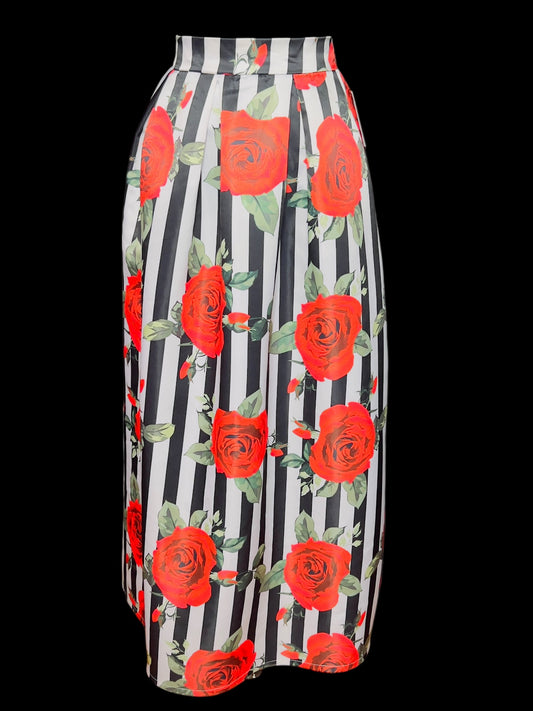 03.20 Skirts Red Rose/Striped Maxi (2X) Cvy