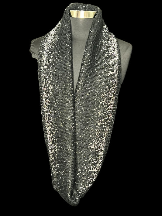 12.23 Scarves Black Silver Glitter Infinity