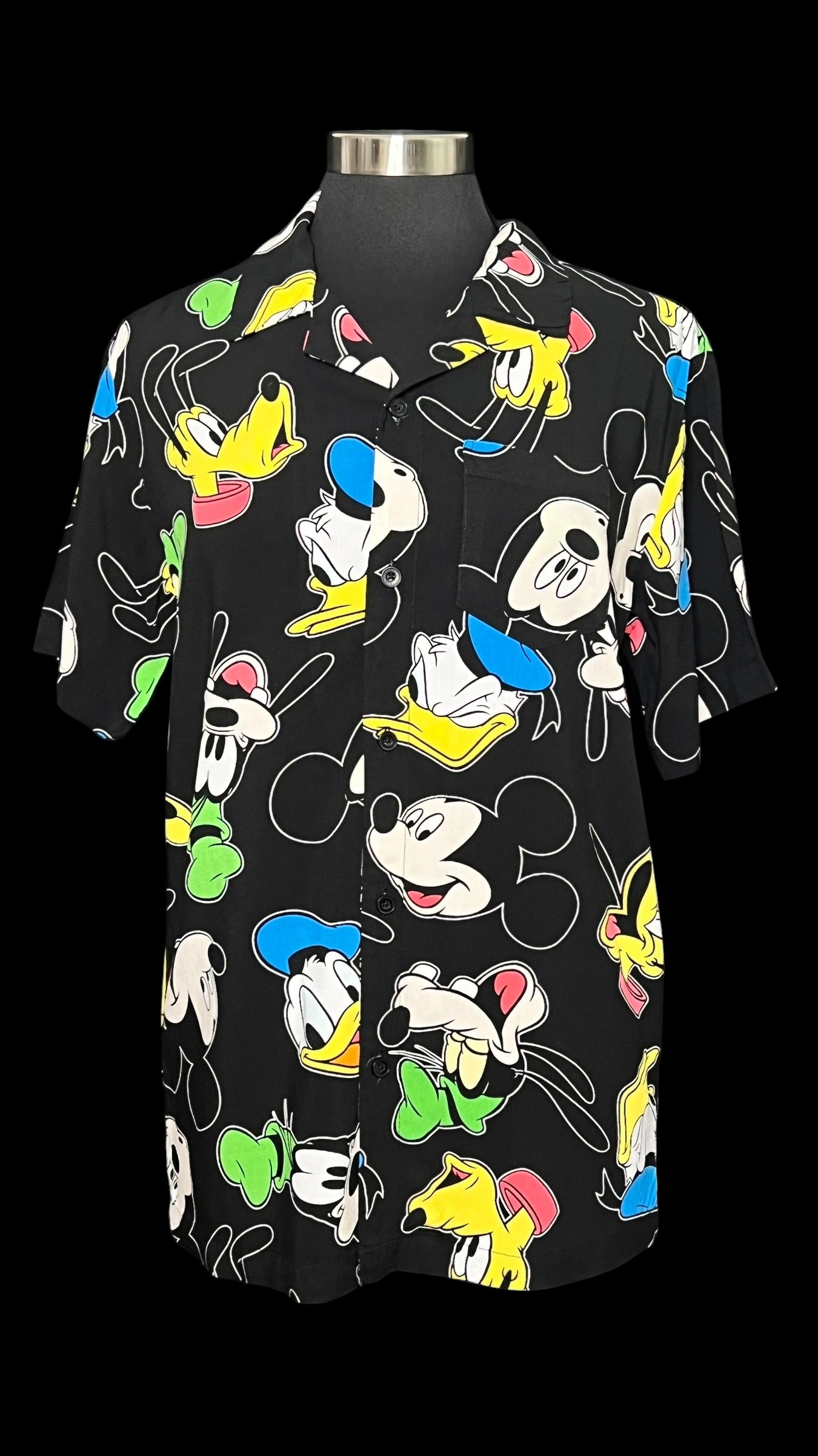 05.24 Tops Disney Button Down (S)