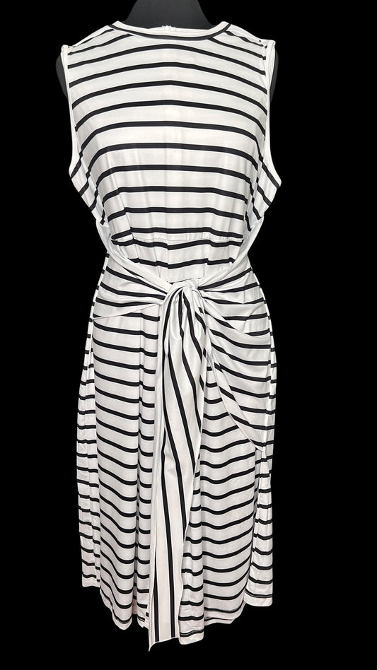 05.28 Jumpsuits NWOT S. Curve Blk/Wht Striped (2X) Fits (L/XL)