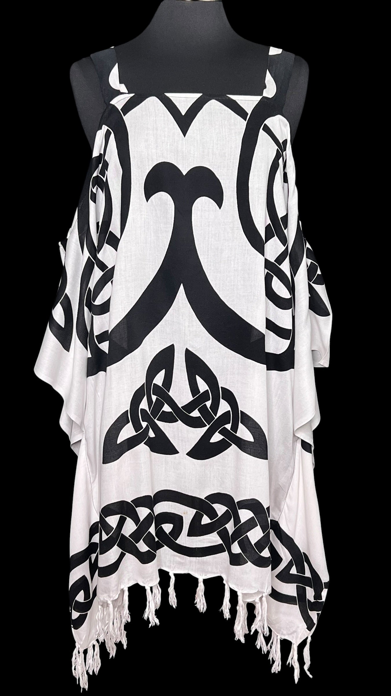 06.01 Tops NWOT Blk/Cream Graphic Strap Shldr (XL)