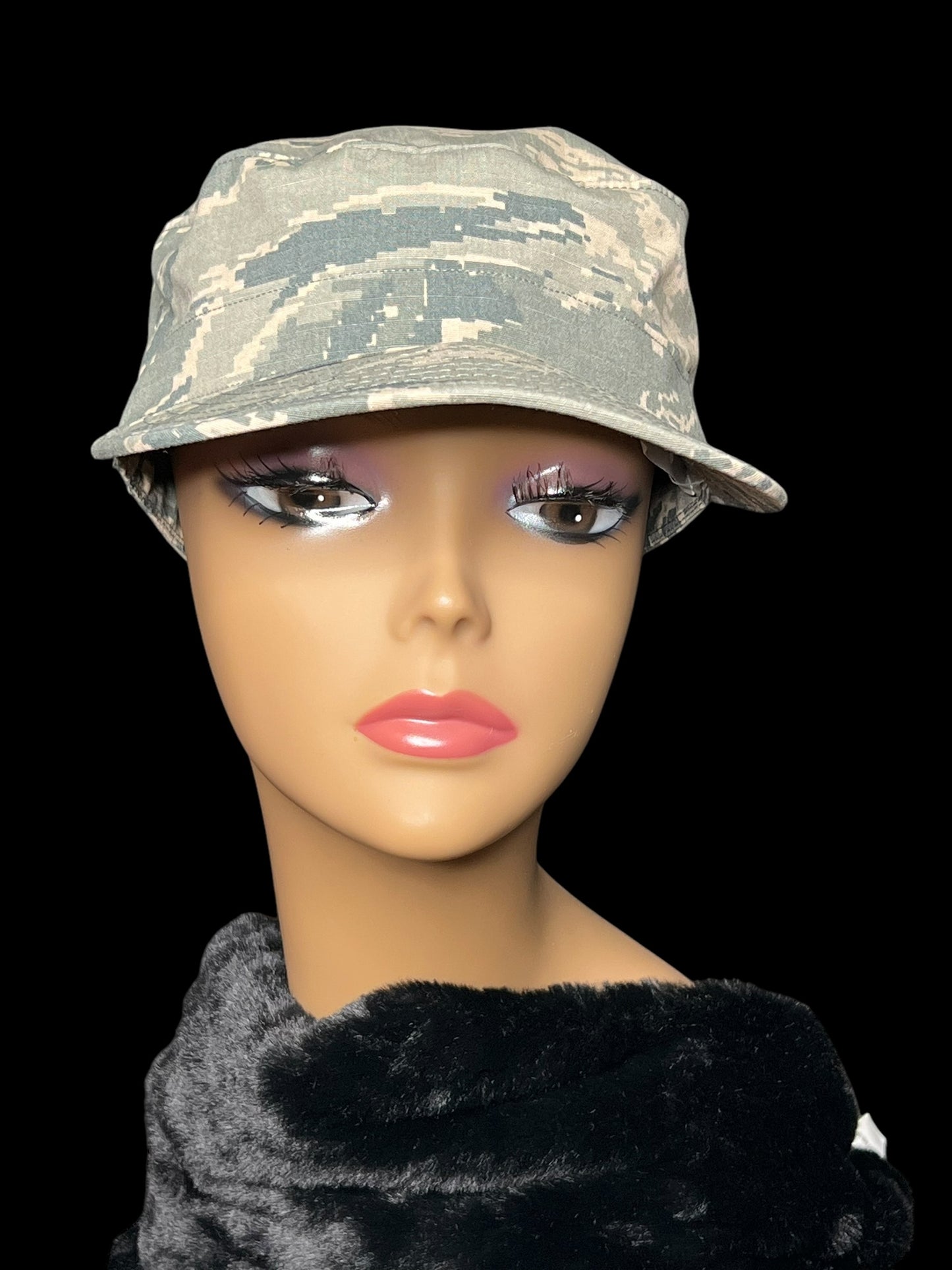 01.12 Hats NWT Military ABU Camo 7.5