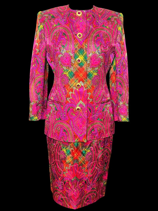 01.23 Sets 2PC Carlisle Vintage Silk Fuschia Skirt Suit (6)