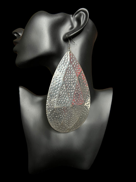 01.02 Earrings Silver Metal Hammered (Large) (PB) *Disc