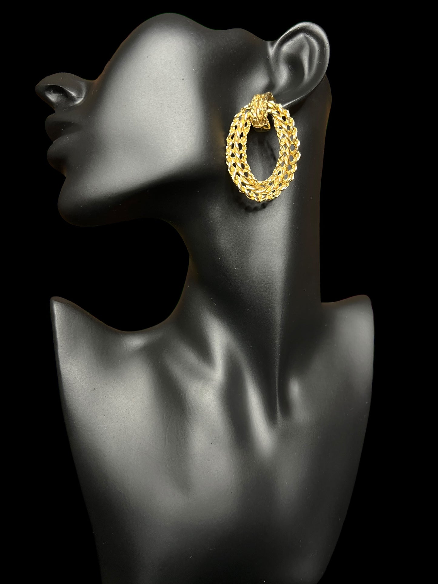 01.07 Earrings Goldtone Vintage Rope Dangle (PB)