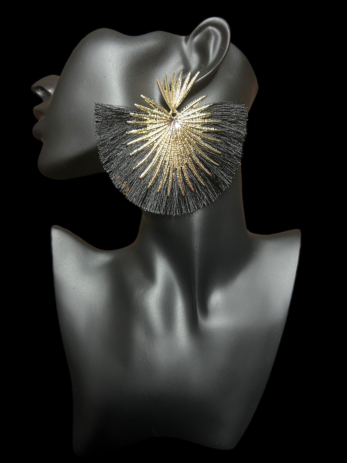 01.06 Earrings Gold w/Black Fringe (PB)