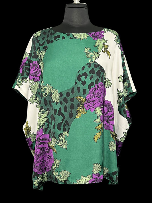 03.20 Ponchos NWOT Iman Forest Grn Animal Print/Floral Reversible (M/L) Fits (XL)