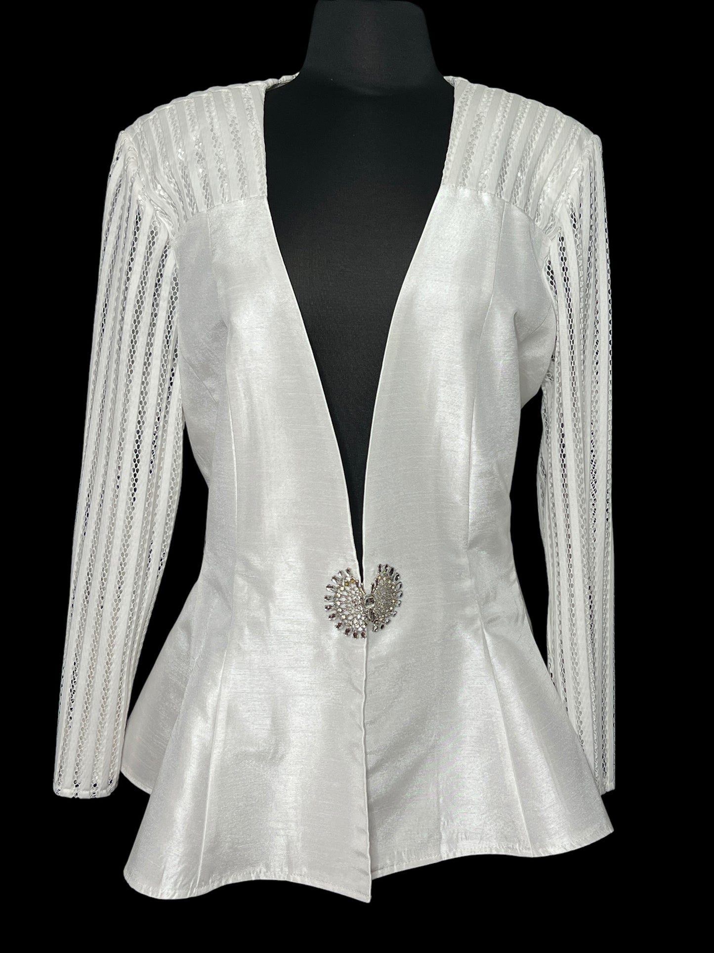 04.02 Blazers BMJ Studio White (18W) Fits (12/14) Cvy