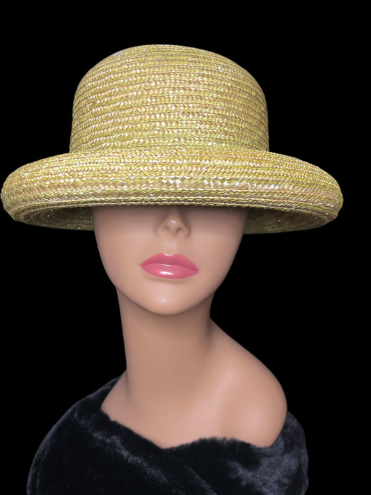 06.21 Hats NEW Lt Green Roll Brim Straw (S/M)