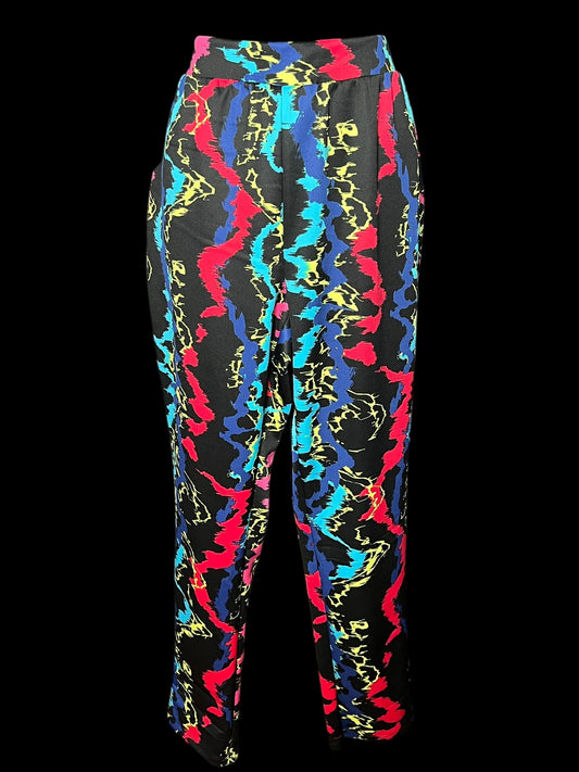 06.21 Pants A. Stewart Black Colorful Print (18) Fits (12/14)