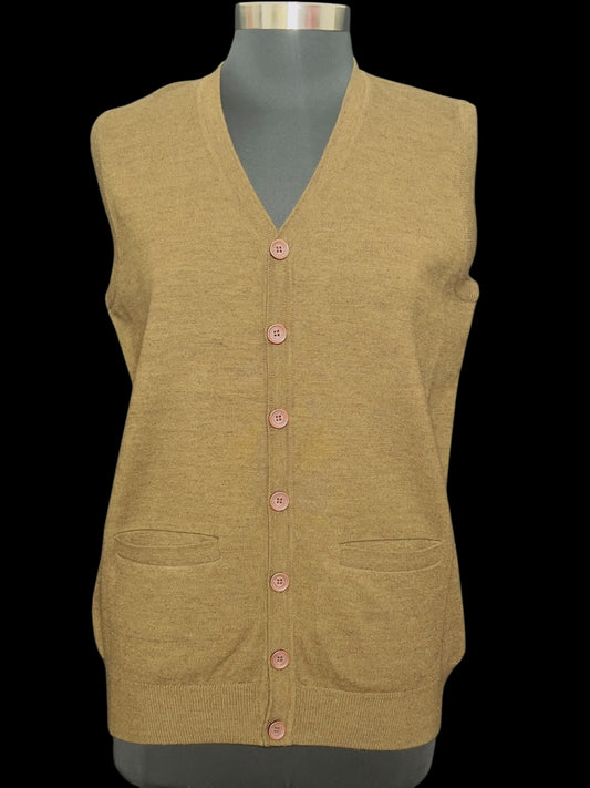 02.03 Sweaters NWT Newcastle Brown Vest (40) Fits (8)