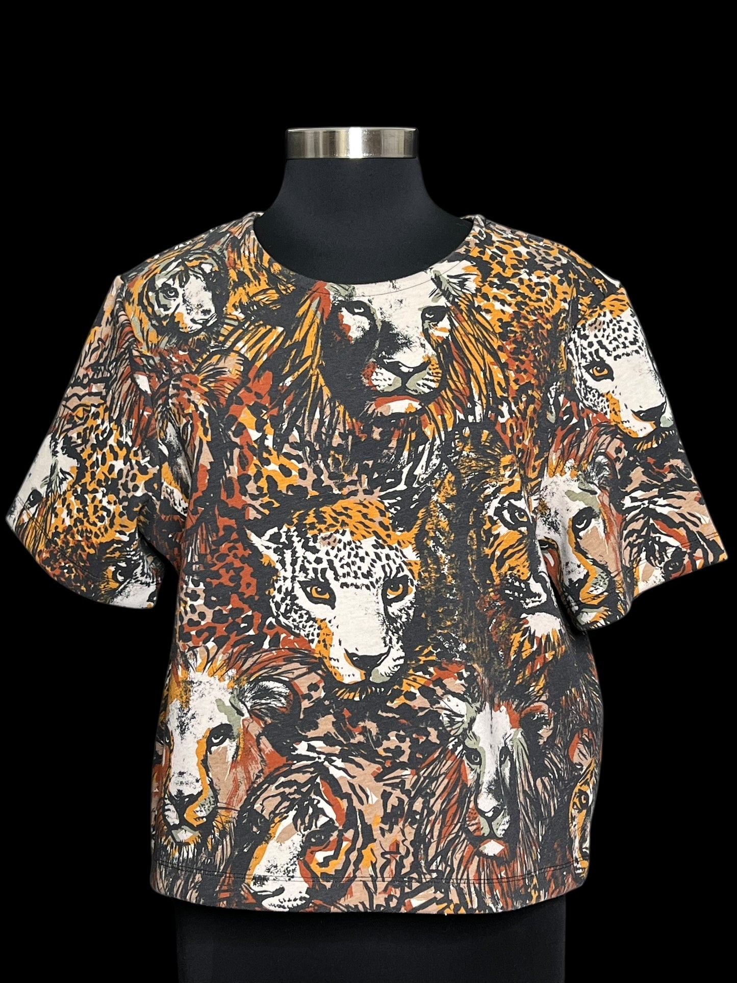 11.06 Tops H&M Brown Animal Jungle (L) Fits (8/10)