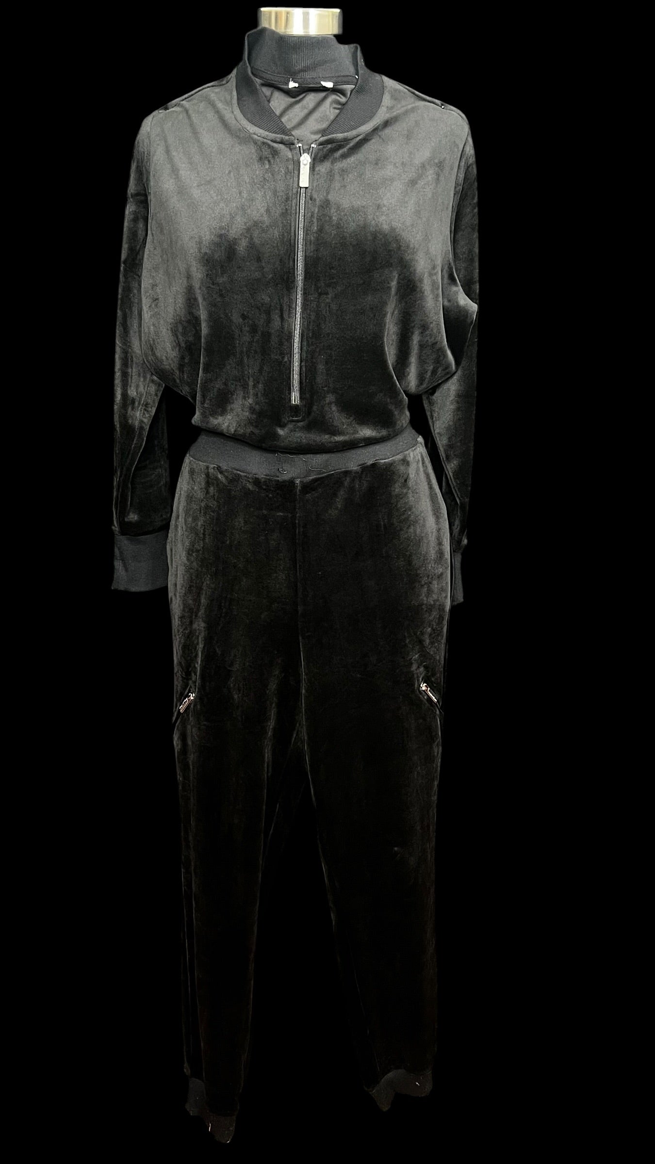 12.23 Jumpsuits C. Klein Black Velour (8/10)