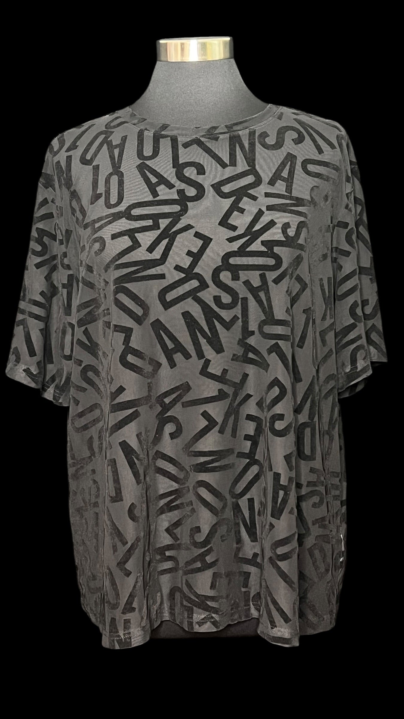 06.24 Tops NWT Blk Sheer Burnout Letters (XXL) Fits (XL)