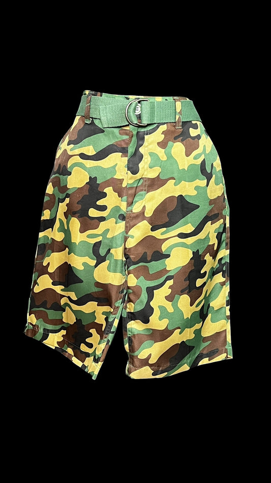 07.21 Shorts NWOT Islandia Camo Mens (36) Fits (10)