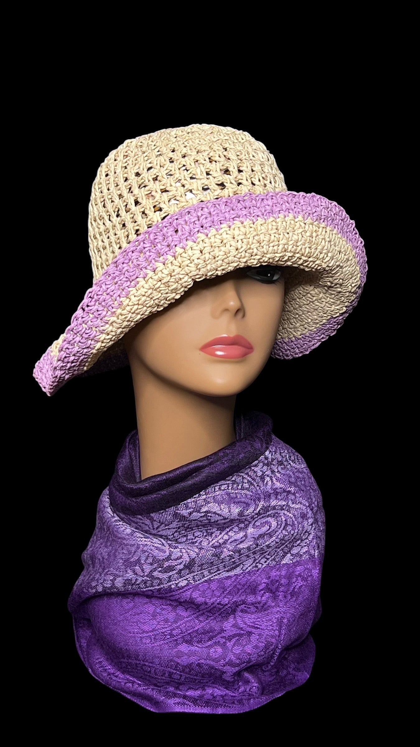 08.02 Hats NWOT Tan/Lavender Straw Bucket (S)