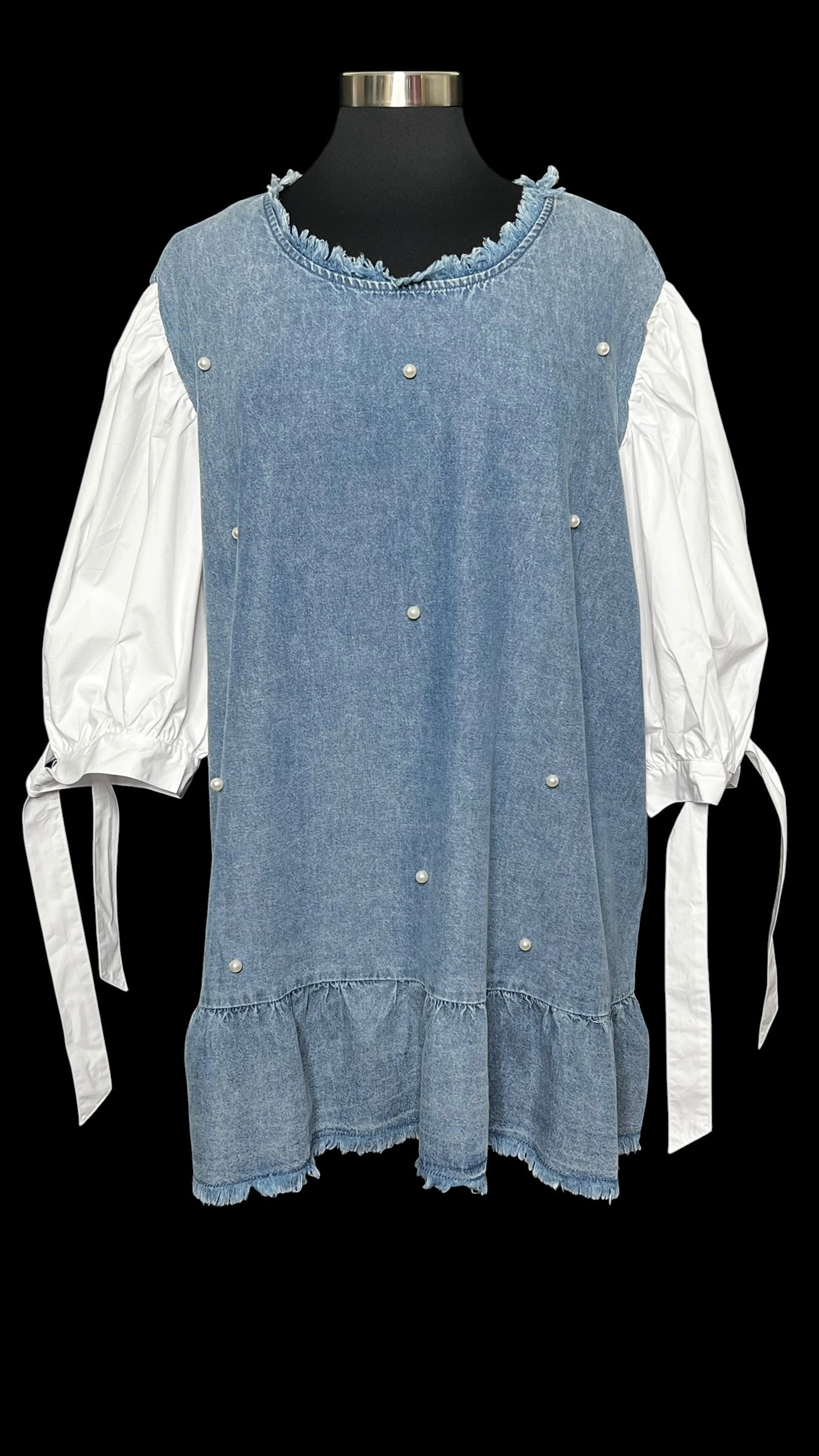 08.27 Tops NWT A. Stewart Lt Wt Denim Pearl Embellished (26) Fits (18/20) Cvy