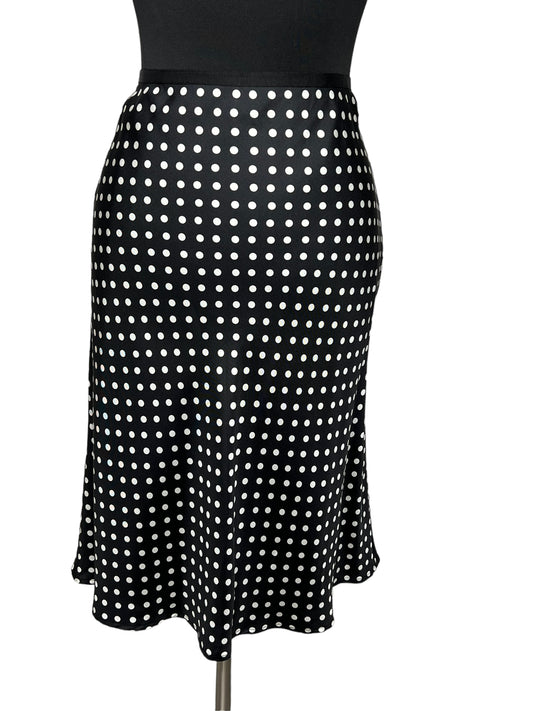 09.07 Skirts NWT Anne Klein Black White Polka Dot (10) Fits (8)