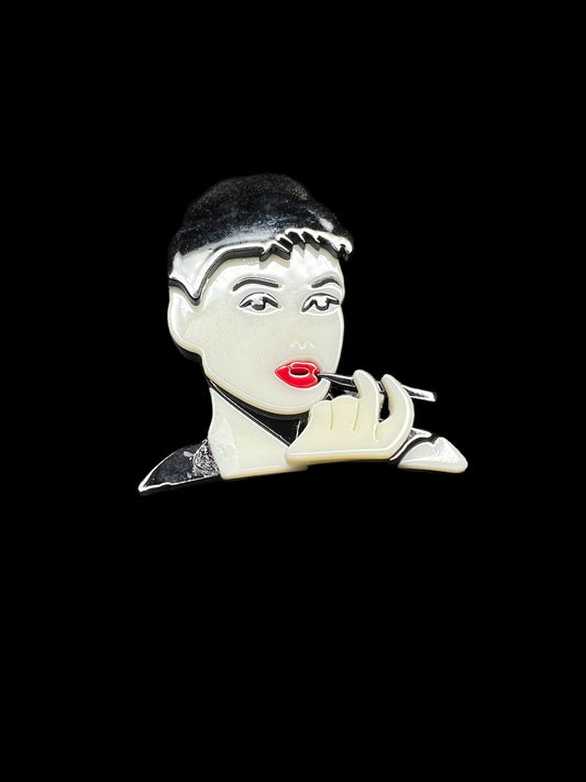 12.26 Brooches Audrey Hepburn