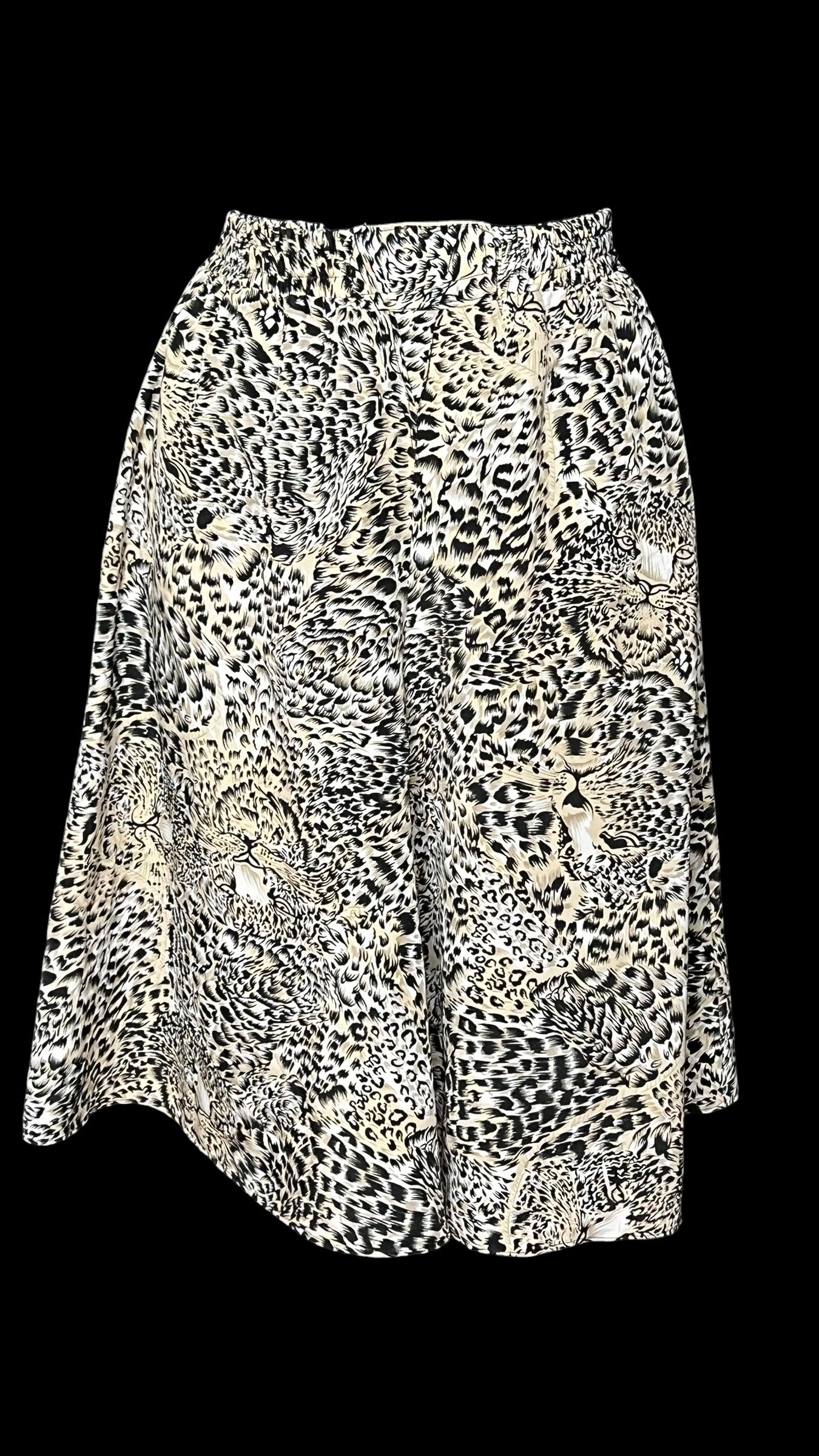 07.27 Shorts Animal Print (M/8)