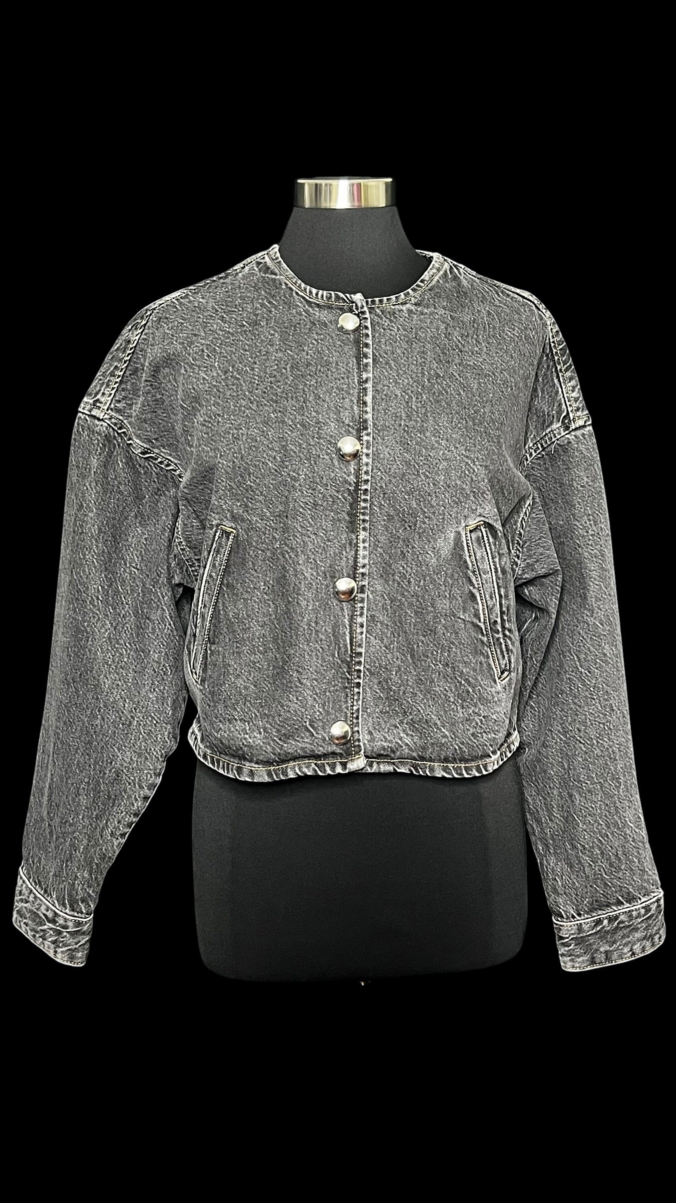 08.27 Jackets H&M Gray Snap Button Cropped (M) Fits (8/10)