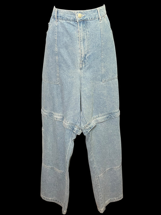 06.03 Pants Forever 21 NWOT Denim Cargo/Shorts Wide Leg (20) Fits (16/18) Cvy