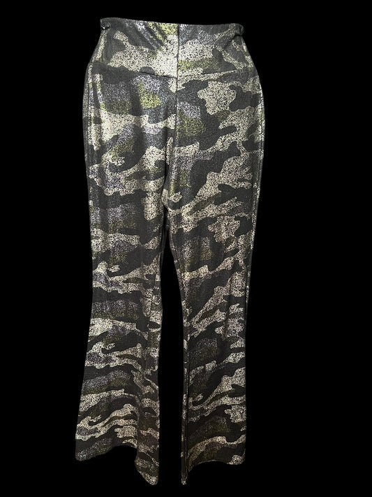 06.03 Pants NOBO Camo Leggings (M) Short