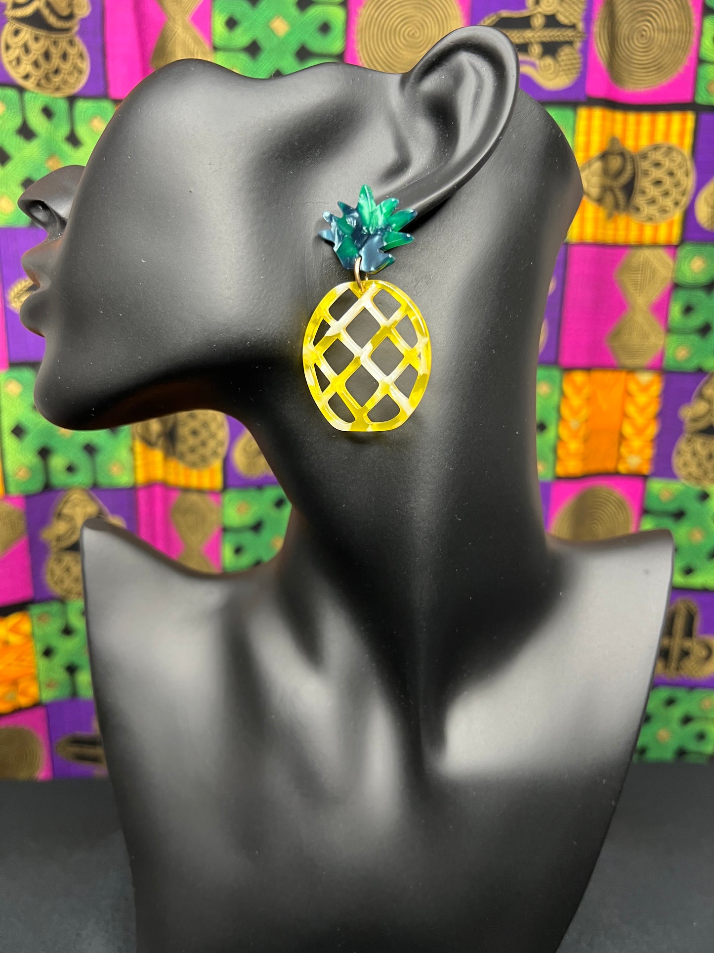 06.15 Earrings Pineapples