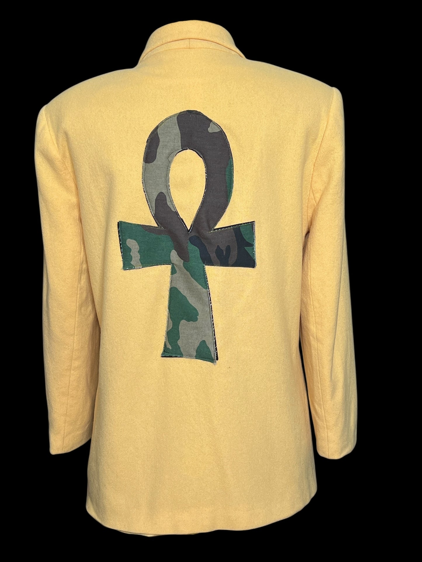 12.16 Blazers UPCYCLED Ylw Camo Ankh (8/10)
