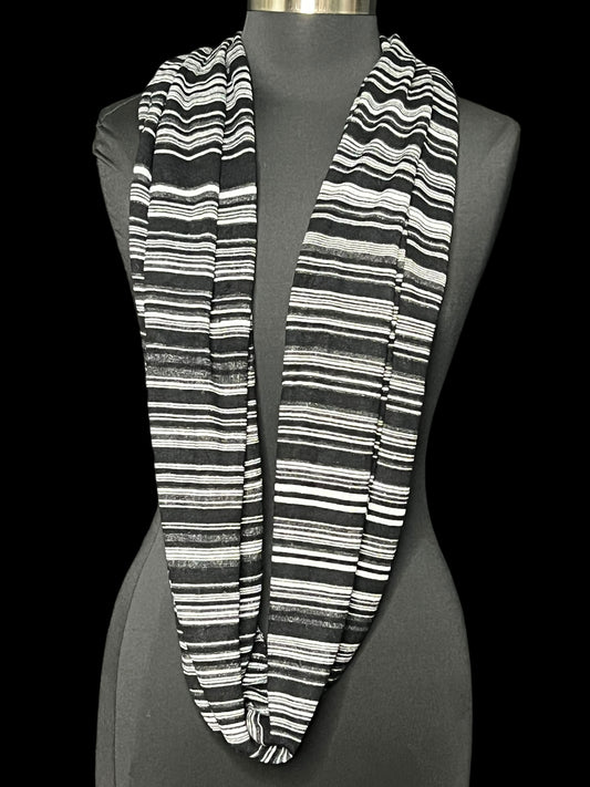 11.06 Scarves C. Klein Blk/Gry Striped Infinity