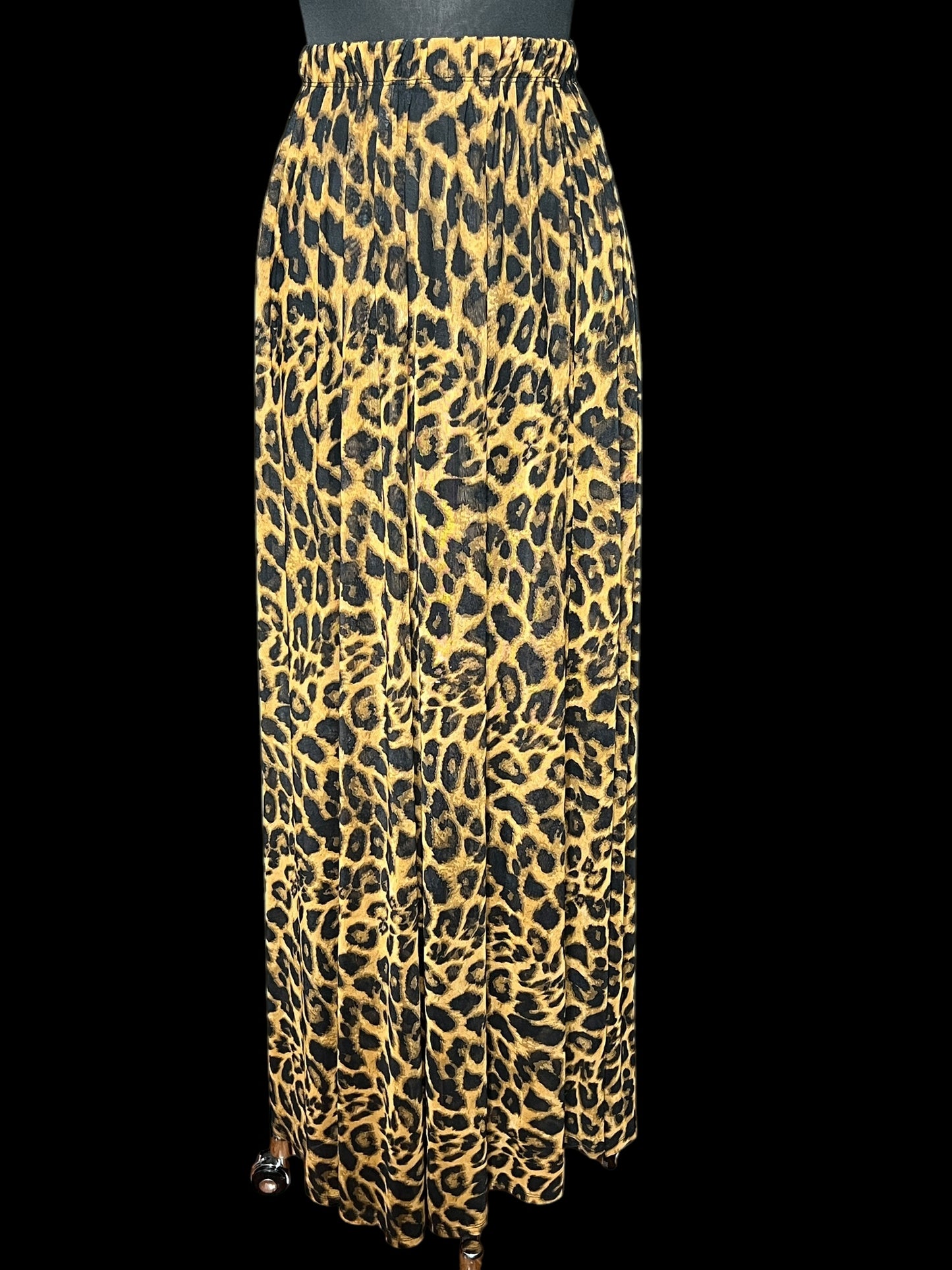 05.27 Skirts NWOT Votique Sheer Animal Print Maxi (M)