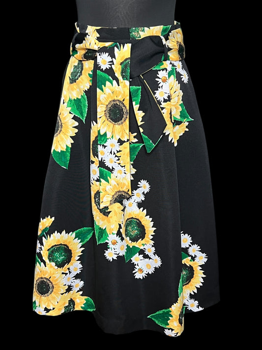 03.20 Skirts NWOT Eva Mendez Blk/Ylw Daisy (12) Fits (10)