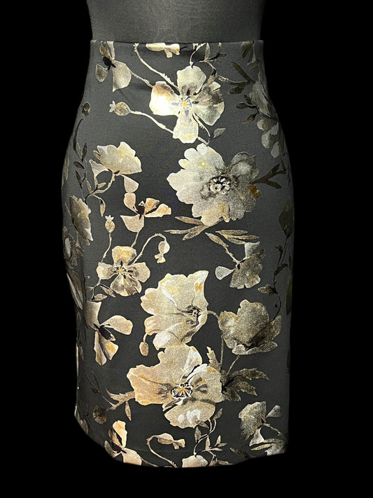 04.26 Skirts NWOT Roz & Ali Blk Gold Floral Pencil (1X) Cvy