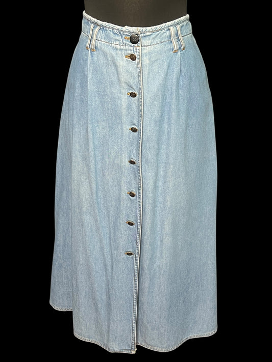 06.24 Skirts Republic Denim Button Down (20W) Fits (14/16) Cvy